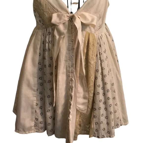 Anthropologie Lithe Silk Bow V-Neck Sleeveless Boho blouse - Picture 9 of 10